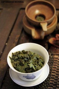 the-art-and-alchemy-of-chinese-tea-Guan-Yin-Oolong-cup
